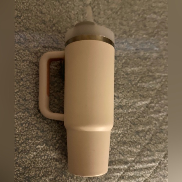 Stanley Other - Stanley 30oz Tumbler